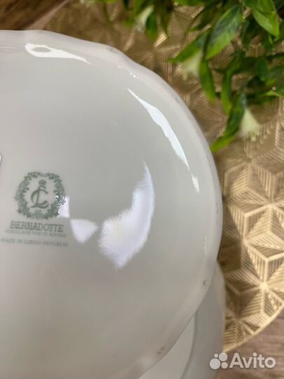 Поднос треугольный н/н 