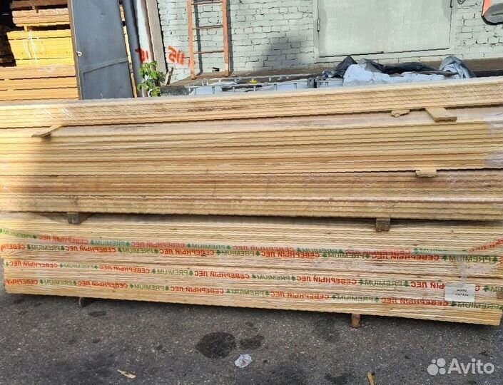 Щит мебельный лиственница цельноламельный 40х600х2