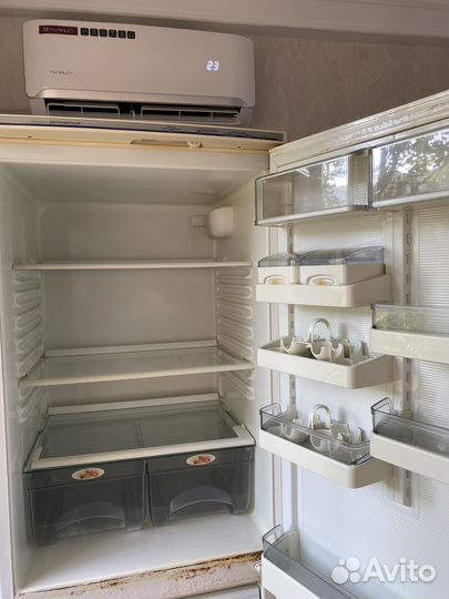 Холодильник