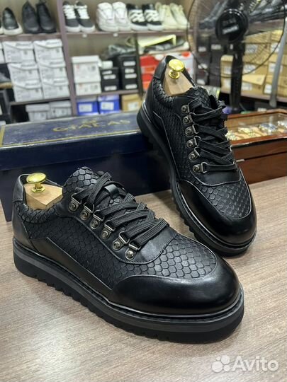 Кроссовки мужские натуральная кожа