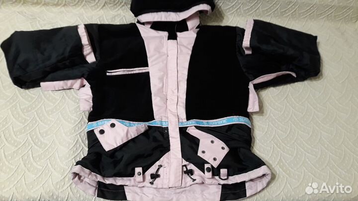 Спорт.куртка,шапка с шарф,пряжа