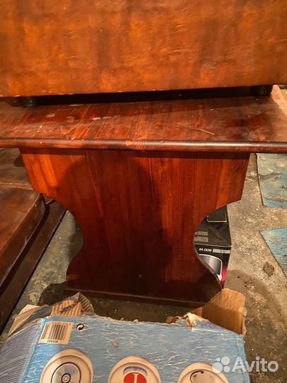 Стол с лавками