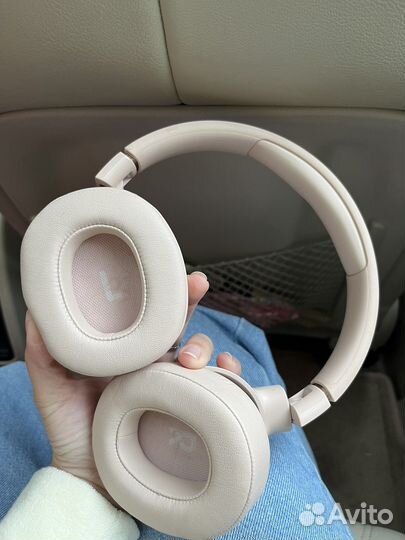 Беспроводные наушники JBL 700bt