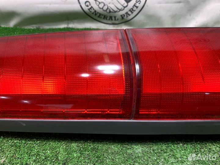 Стоп-сигнал задний левый Toyota Lite Ace Noah SR40