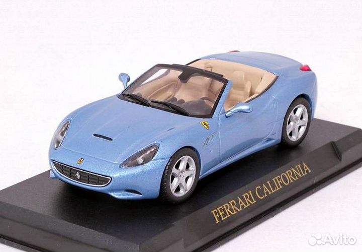 Модели машин Ferrari, 1:43, с журналами
