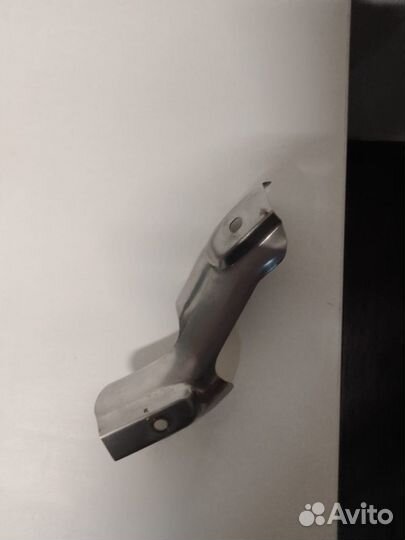 Тепловой экран глушителя