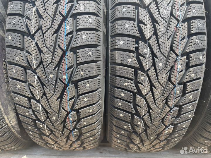 Arivo Ice Claw ARW8 225/60 R18 104T