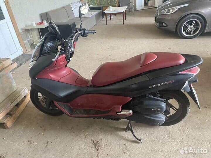 Максискутер Honda PCX 150 2012 Япония