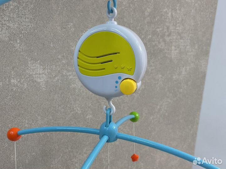 Мобиль на детскую кроватку