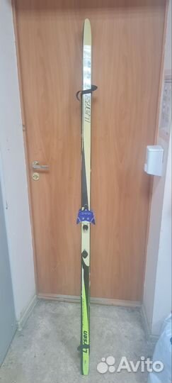 Беговые лыжи