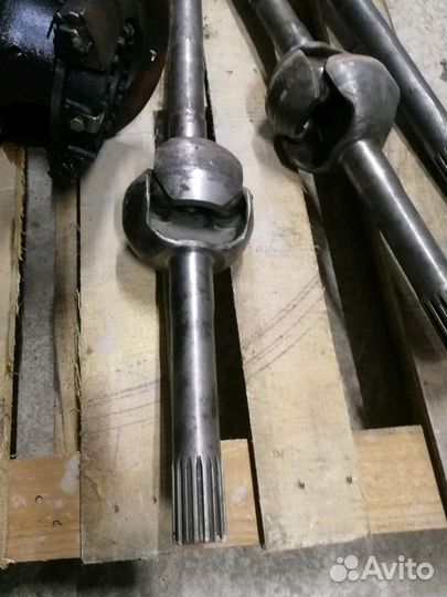 Шрус переднего моста левый газ-66 3308