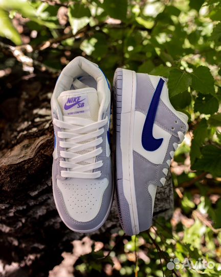 Кроссовки nike женские