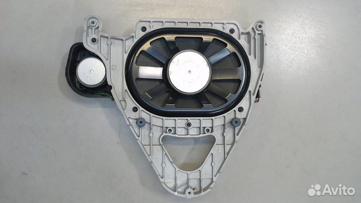 Сабвуфер Mercedes E-Coupe C207 2009, 2010