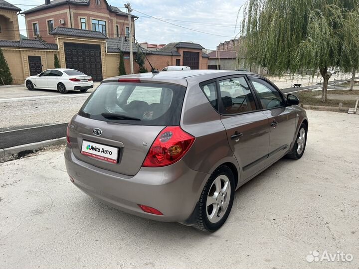 Kia Ceed 1.6 AT, 2008, 212 000 км