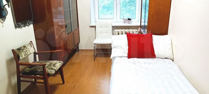 2-к. квартира, 42 м², 3/5 эт.