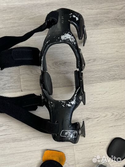 Брейс на левый коленный сустав Cti custom S