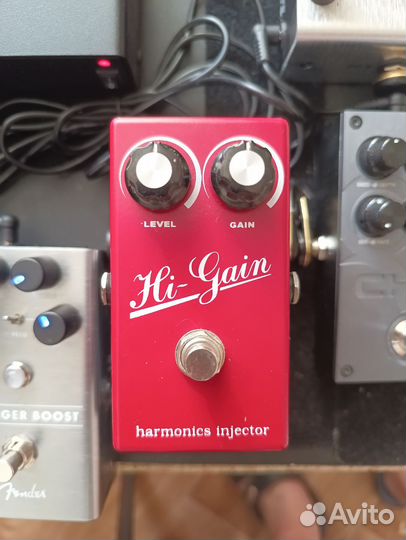 Hi-gain Harmonics Injector