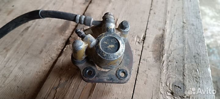 Суппорт на скутер