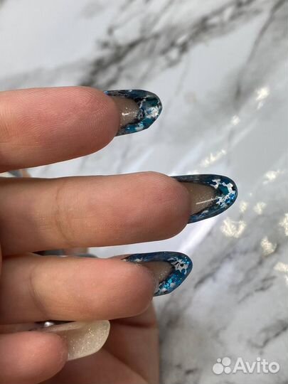 Наращивание ногтей