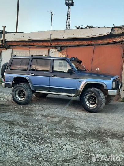 Nissan Patrol, 1993