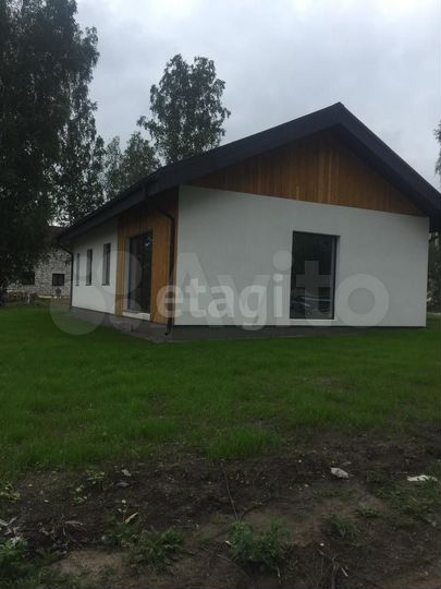 Дом 93 м² на участке 7,2 сот.