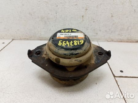 Подушка двигателя