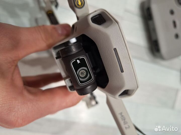 Квадрокоптер dji mini 2 fly more combo