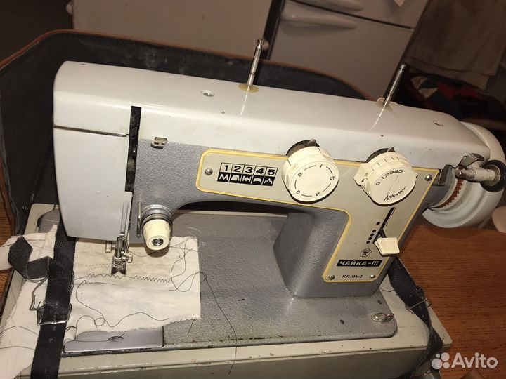 Швейная машина Чайка 3