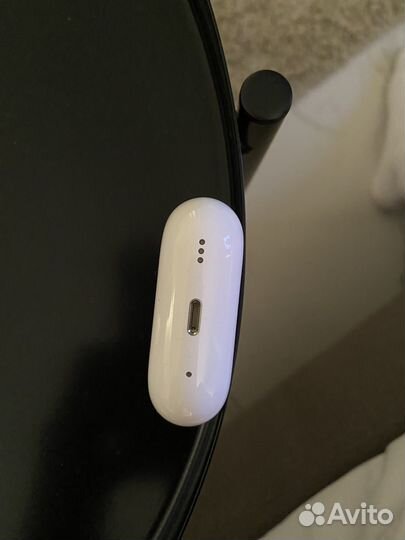 AirPods Pro -2 поколения