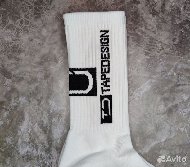 Носки футбольные(противоскользящие)