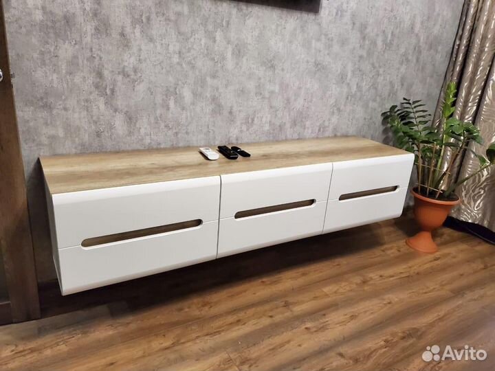 Тумба тв «Наоми тб-17»