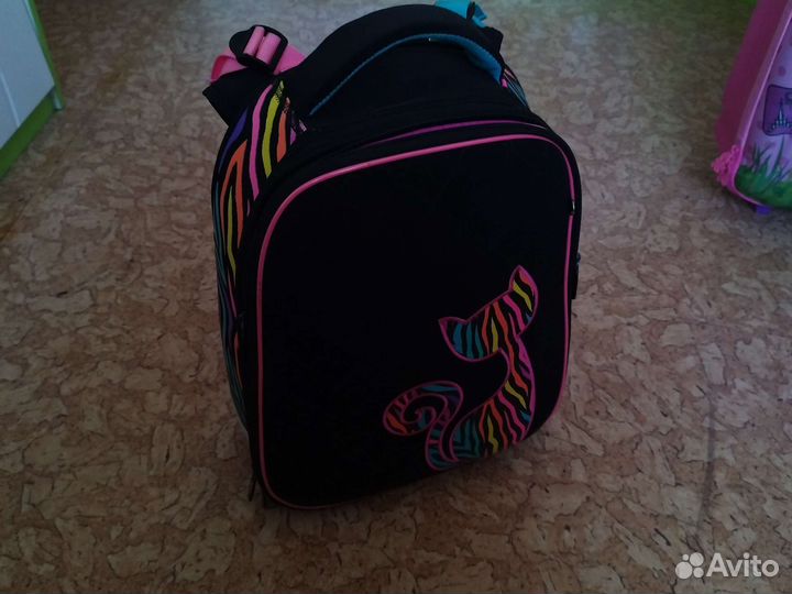 Рюкзак школьный для девочки черный