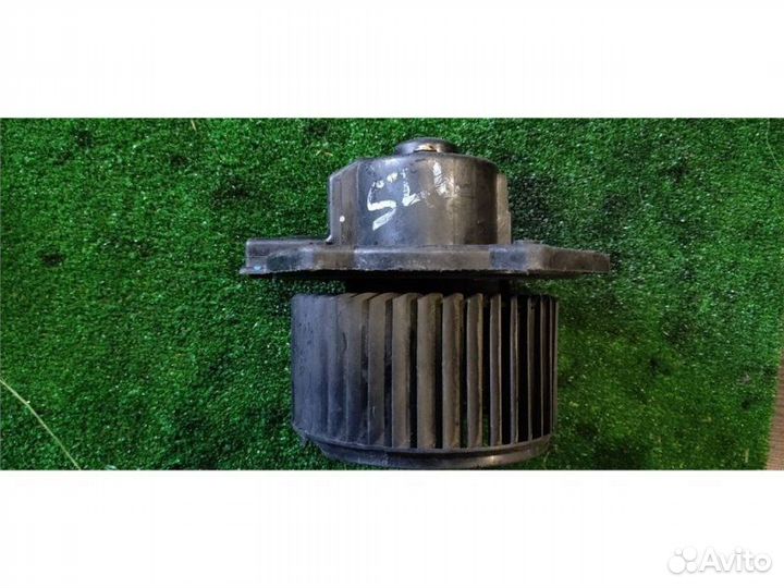 Моторчик печки Opel Zafira 1.8 2006