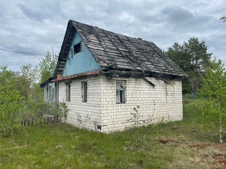 Дом 35 м² на участке 10 сот.