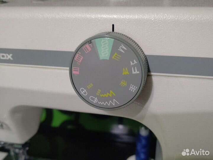 Новая швейная машина Janome Combi DX 502