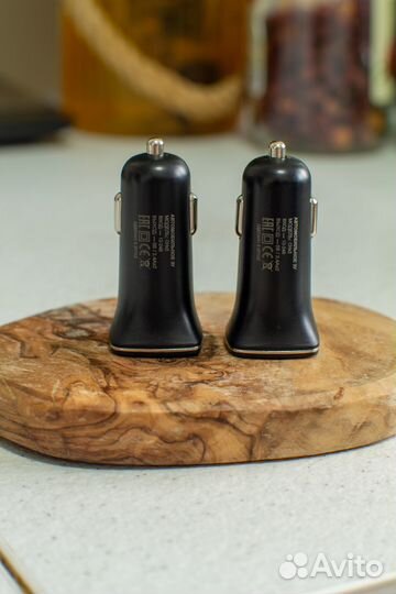Автомобильное зарядное устройство 5В \ 2,4А
