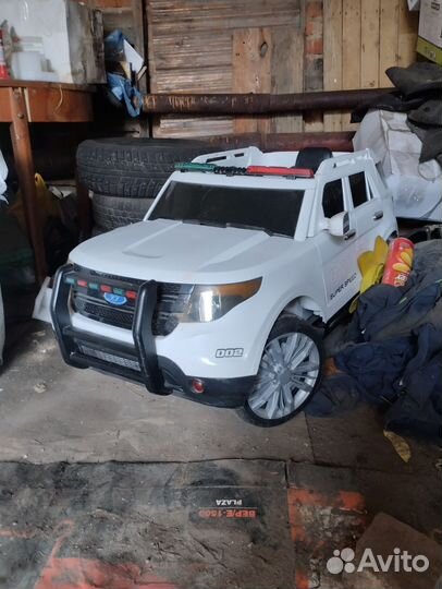 Детский электромобиль