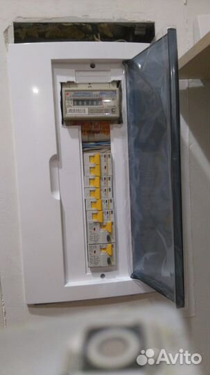 Электрик, электромонтажник