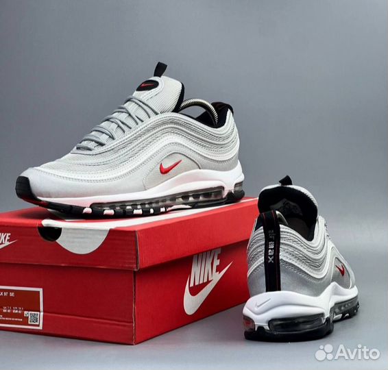 Кроссовки мужские