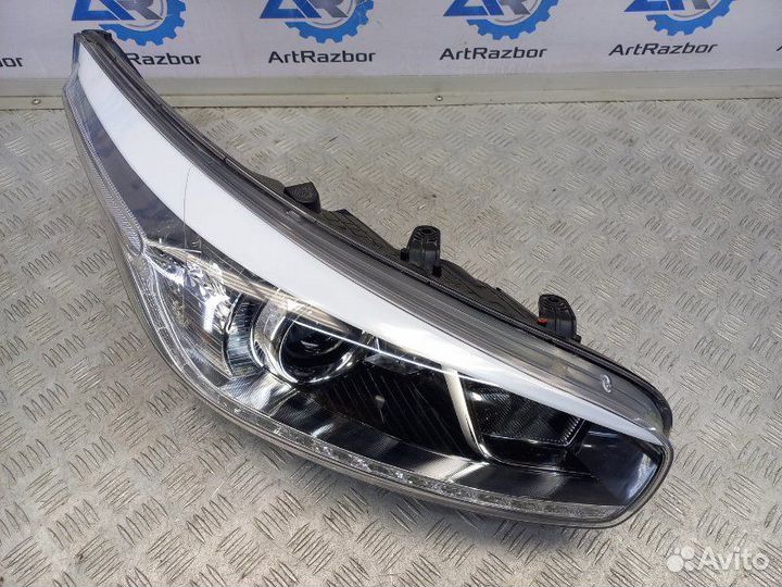 Фара правая Kia Ceed 2 JD 2015