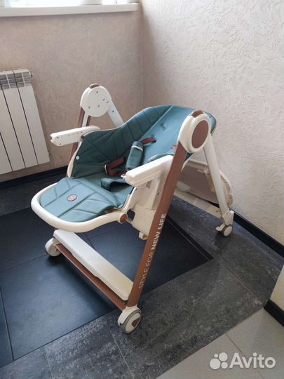 Стульчик для кормления happy baby