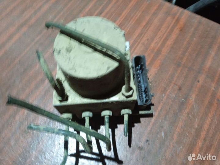 Блок абс Ниссан Примера Р12