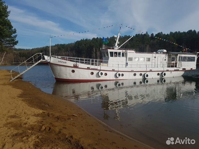 Аренда теплохода