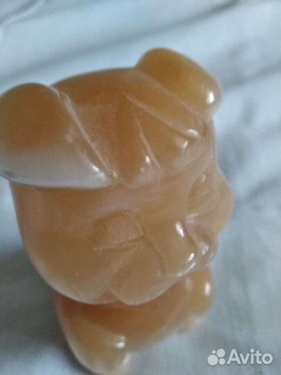 Статуэтка из селенита