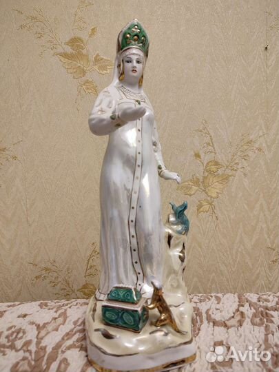 Статуэтка Хозяйка медной горы