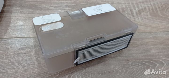 Робот-пылесос Xiaomi Mi Robot Vacuum Mop Essential