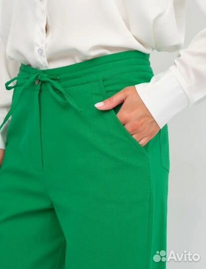 Костюм женский нарядный