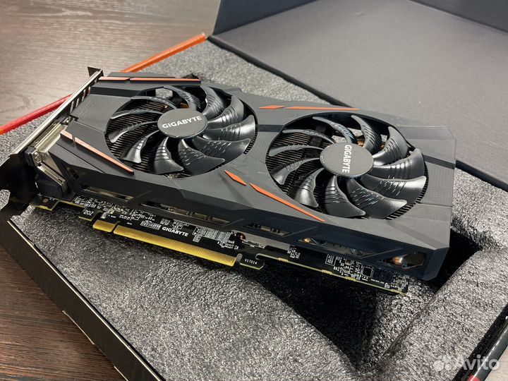 Gigabyte RX 570 4 Gb 256 Bit