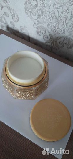 Шкатулка-пудреница музыкальная СССР