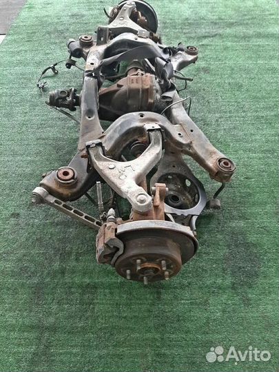 Балка nissan gloria HY34 vq30dd